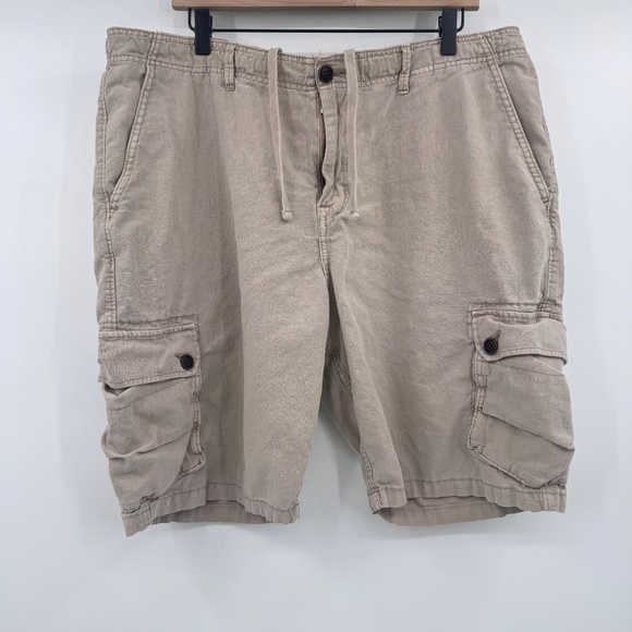 Lucky Brand Shorts Men 38 Beige Cargo Pockets Drawstring Outdoor Beach Khaki Y2K - Picture 1 of 12